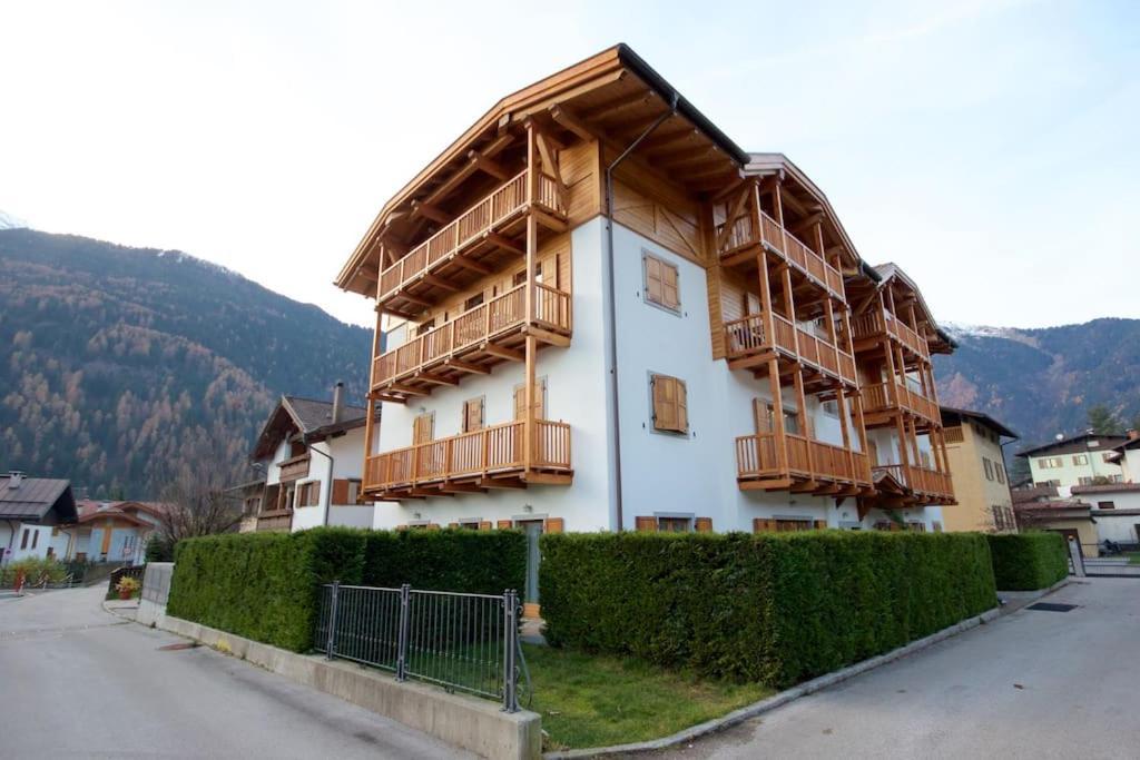 Lovely Apt In Pinzolo Val Rendena 7 المظهر الخارجي الصورة
