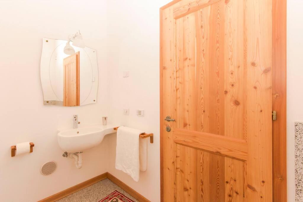 Lovely Apt In Pinzolo Val Rendena 7 المظهر الخارجي الصورة